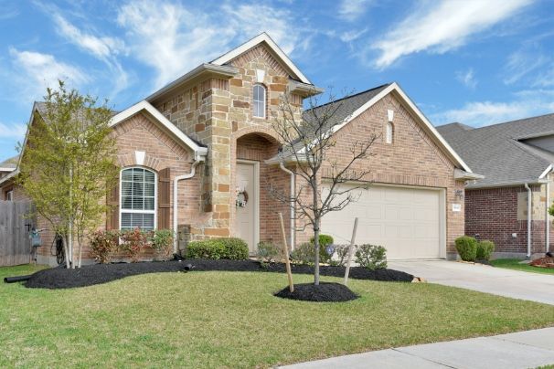 https://CarlosCosta.NewConstructionHomesForYou.com